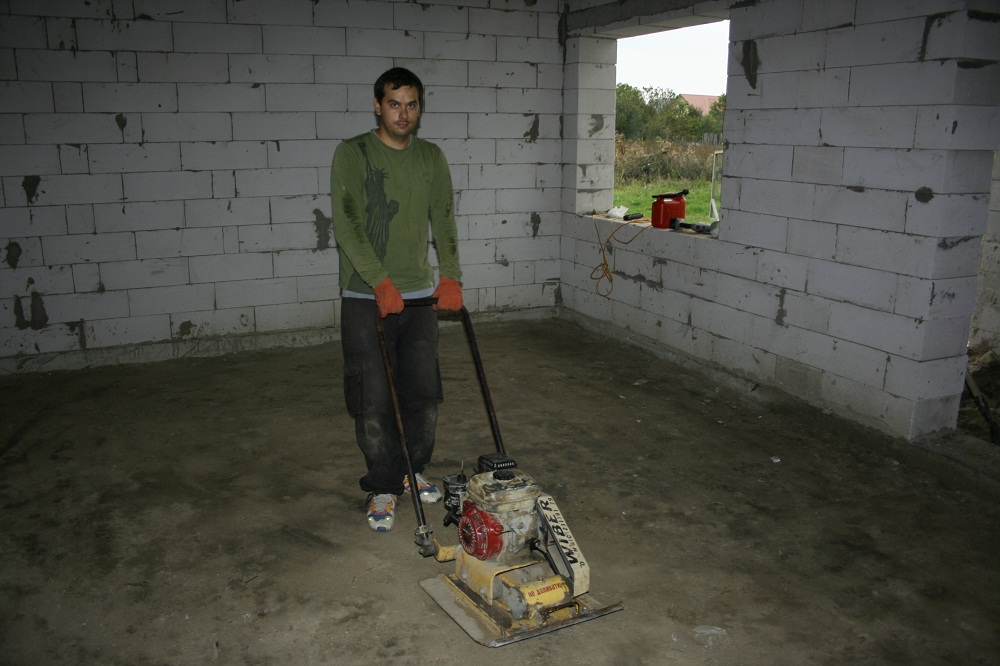 attachment.php?attachmentid=218043&stc=1&d=1349083028