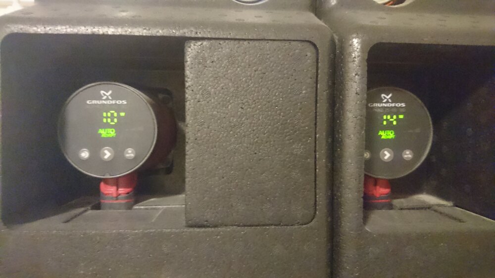 1134867053_Grunfos.thumb.JPG.6491ebf7f30ced7d324bc1addd0605f6.JPG