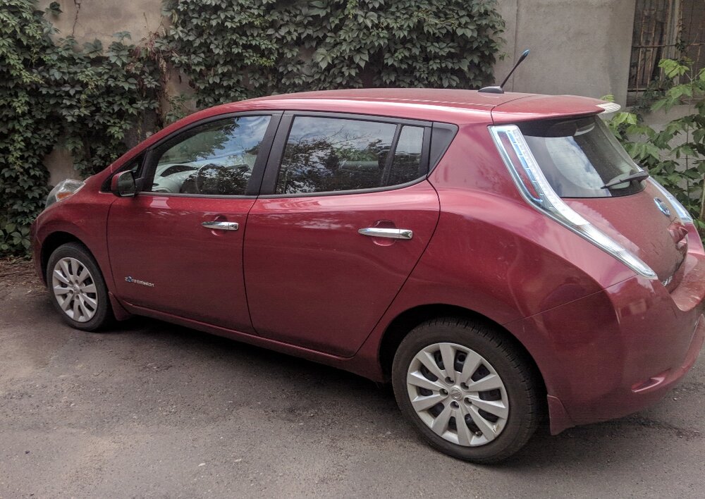 1507472856_NissanLeaf.thumb.jpg.9b513711a1b6ce179bfb831a0745509a.jpg