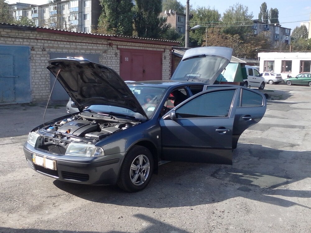 1819357230_SkodaOctavia_00005.thumb.jpg.57368e6f271c9368259690b3a559a560.jpg