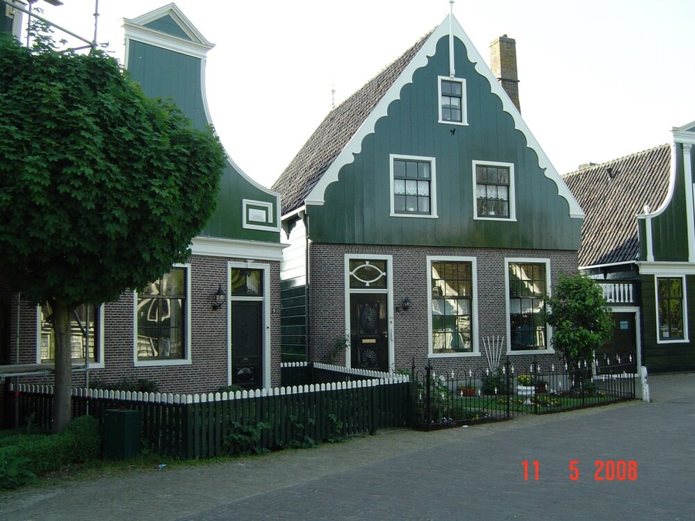 23760792_Zaandam_pic_020.thumb.jpg.a0ddd892b264fdddf8b279d7a1759333.jpg