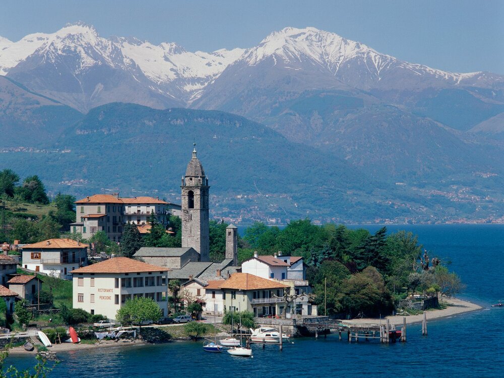 257887015_LakeComoItaly.thumb.jpg.835d0b685e535ba603893c03a6830a44.jpg