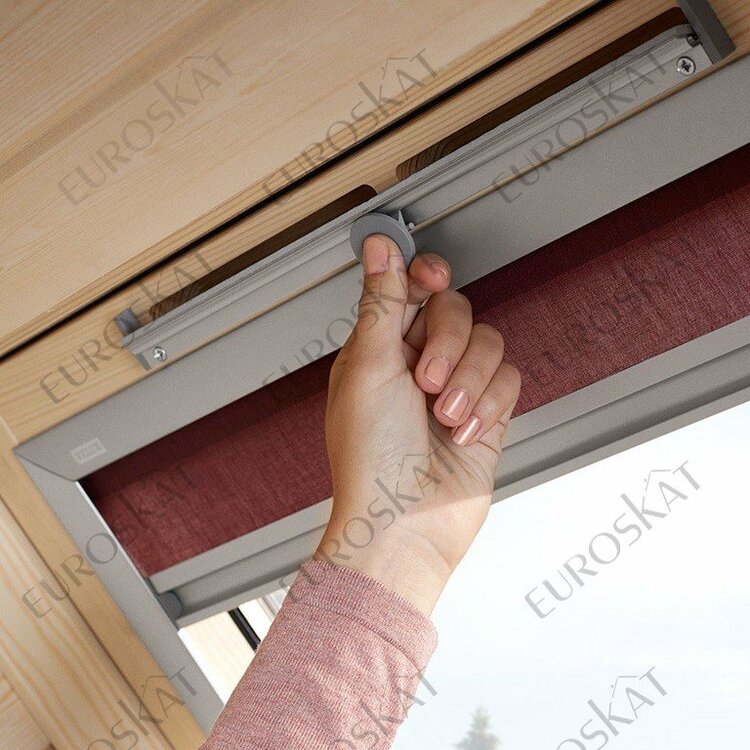 2926_mansardnoe-okno-velux-optima-sta.thumb.jpg.f4ddd152a10af8d12a808ccf6ea2fa95.jpg