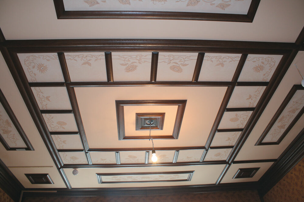38895_1_Potolki_kessonnie_dekorativnie_falbshbalki_v_tch_s_effektom_starenIA.thumb.jpg.0d98c82ad1f440fe711bea36634fd792.jpg