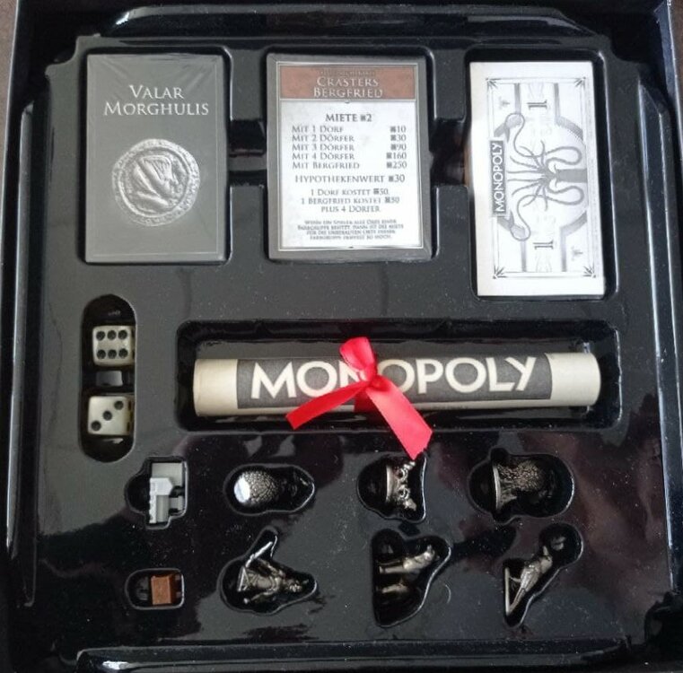 456801226_monopolygameofthronescollectorsedition2.thumb.jpg.a3bbfc1ec9d04ec8b8a54be2178f62d7.jpg