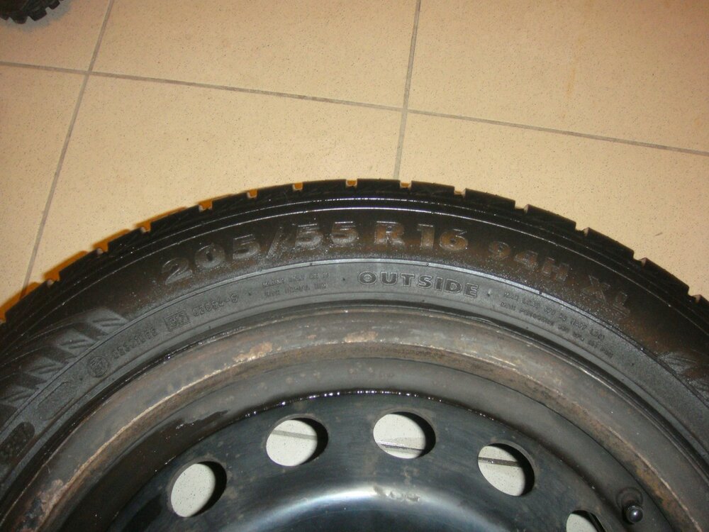 534547878_Nokian205.55R16_00002.thumb.jpg.58f04e2b00315477e73e8a05738405d6.jpg
