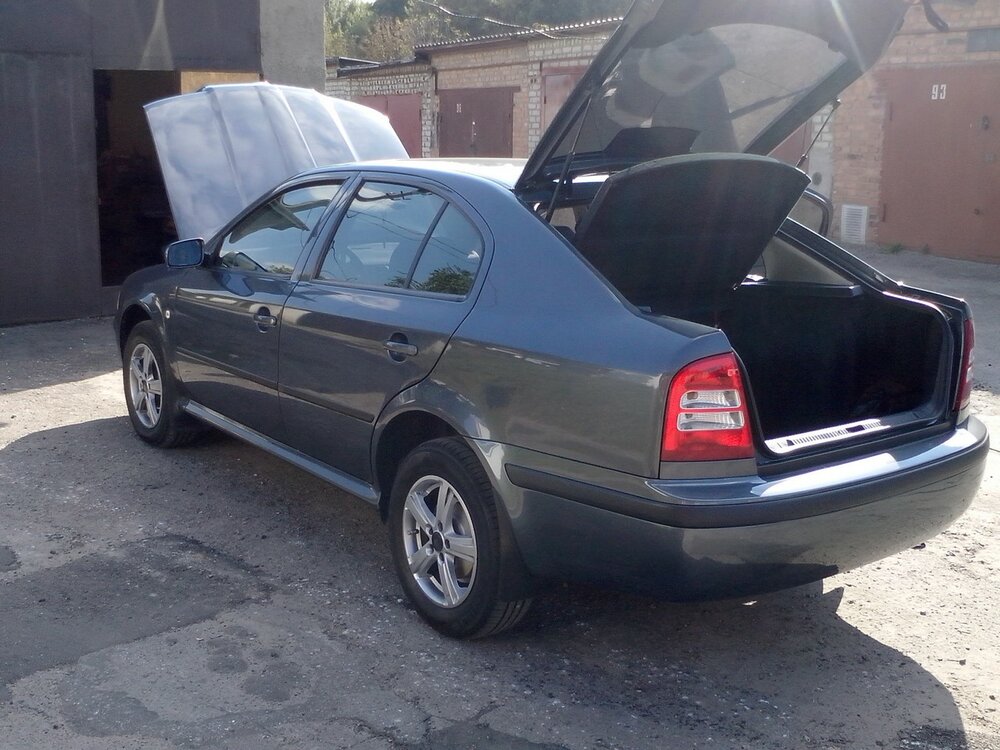 836700230_SkodaOctavia_00004.thumb.jpg.f4af2a4f9a0303b0bad0a25e2867d60b.jpg