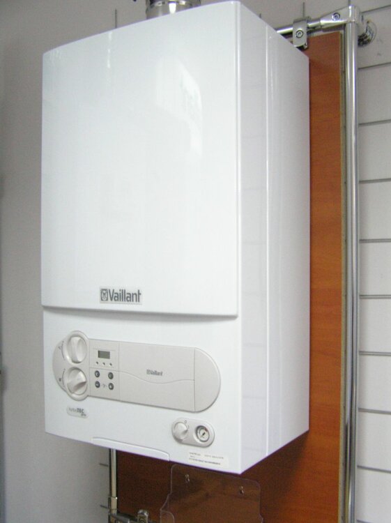 900-vaillant_atmotec_pro_2.thumb.jpg.7b3a6260669a7ca0cfc64e05cae88309.jpg