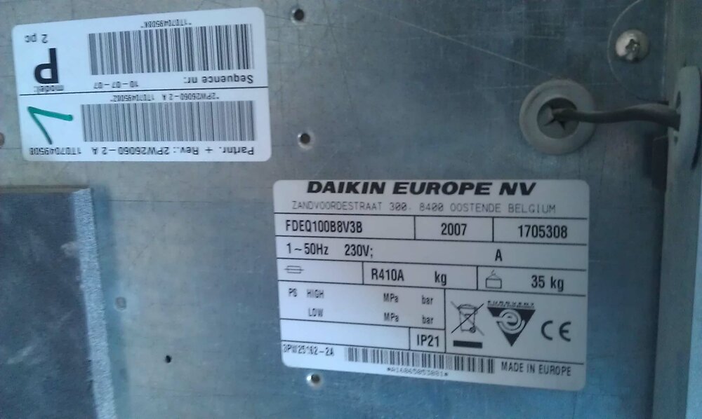 DAIKIN1.thumb.jpg.81b44c73811a229c38eabbd5fadd42f1.jpg