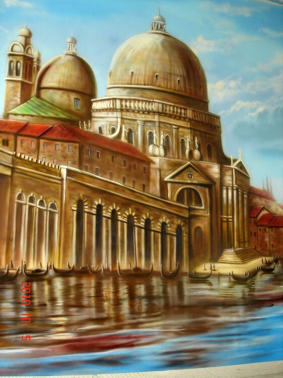 Venice1.thumb.jpg.7a09af4244a81fc772caa5ff35193106.jpg