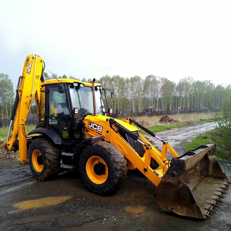 jcb-4cx.thumb.jpg.0c797db5a8f2b026950d5ab30819f38f.jpg