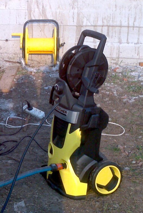 karcher.thumb.jpg.38bdb5794df4e0868ba4b410a6a2a356.jpg