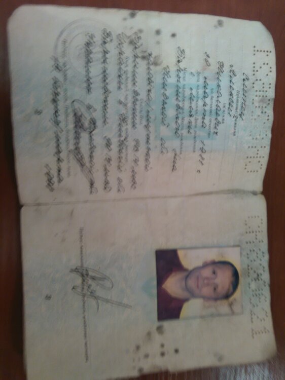 pasport.thumb.jpg.891dee98918d4bb134489475908ec421.jpg