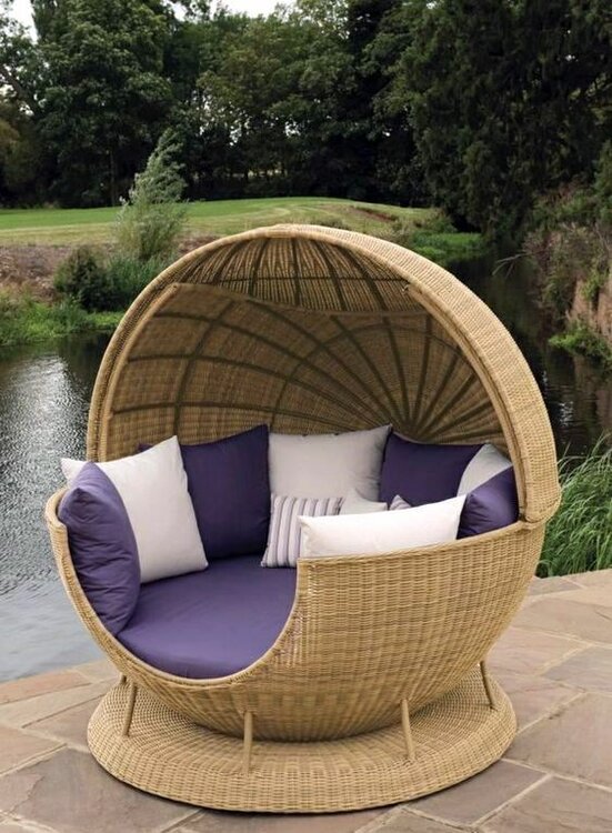 rattan_1.thumb.jpg.c2917b5b44b6974a42207373506c298c.jpg