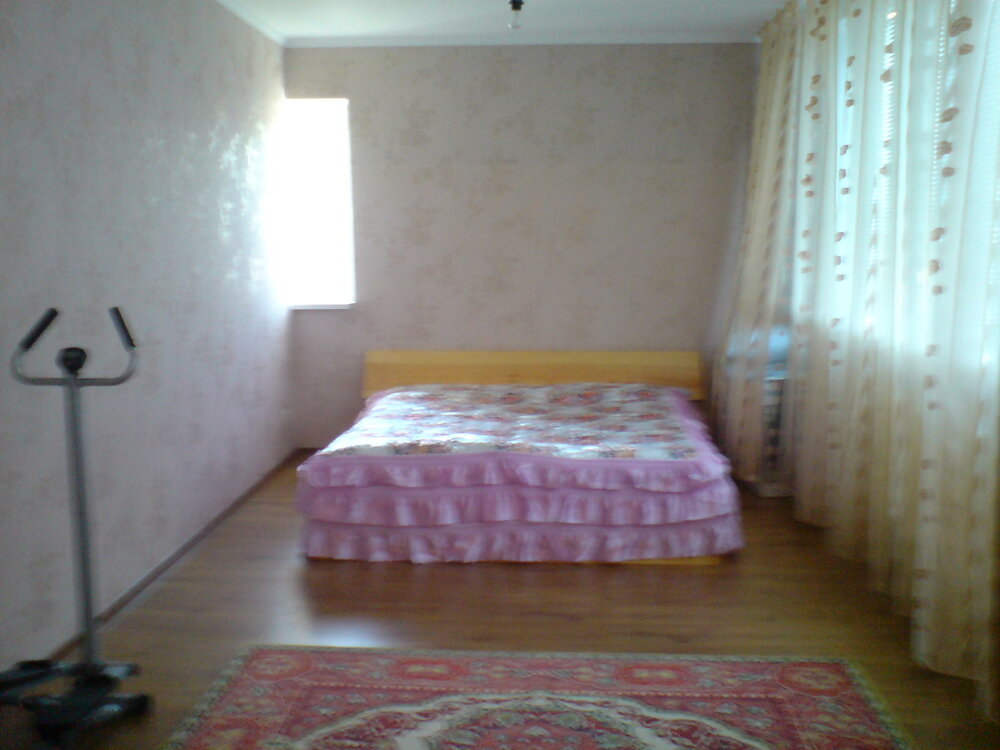 room1.thumb.jpg.81a35cc481176e97d60ad28ff056269c.jpg