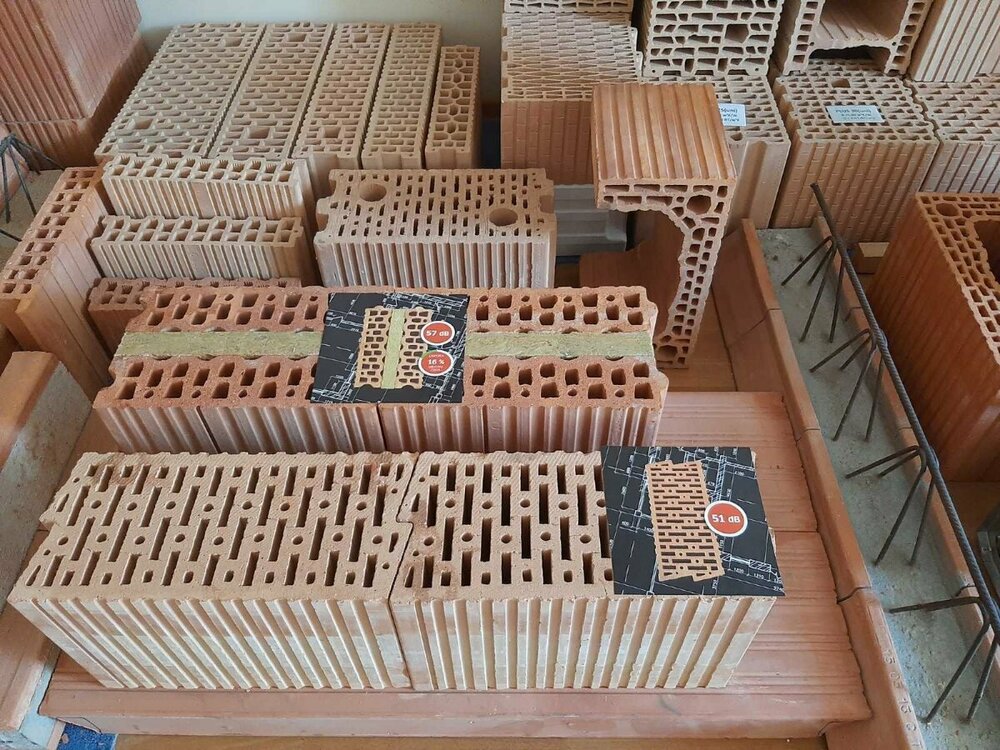 АКU-175 =51dB.jpeg