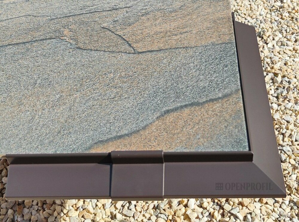 алюминиевый капельник отлив на балкон открытую террасу под плитку угол 90 градусов коричневый шоколад.jpg