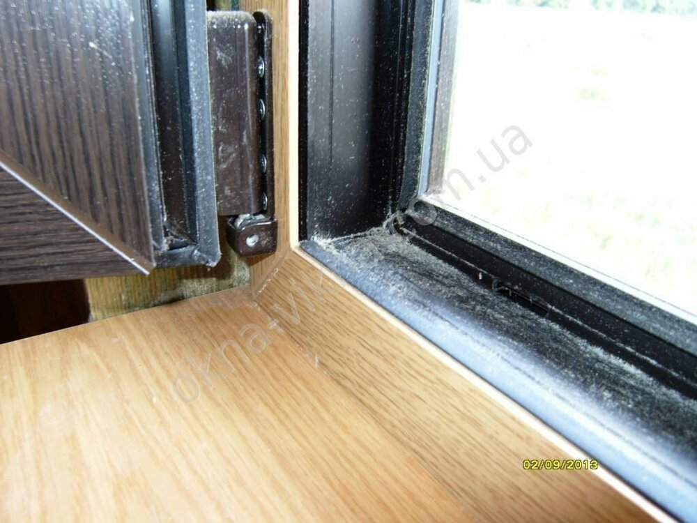 ламинированный профиль в окне.jpg