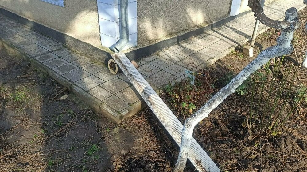 вид з вулиці.jpg