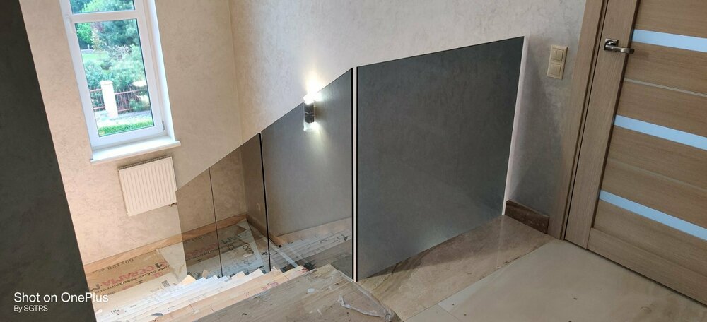 Иванковичи графит лестница (4).jpg