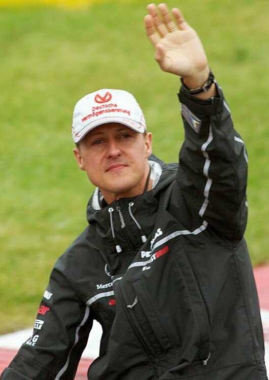 548px-Schumi_di_GP_Kanada_2011_cropped.jpg