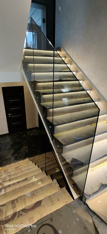 Иванковичи графит лестница (34).jpg