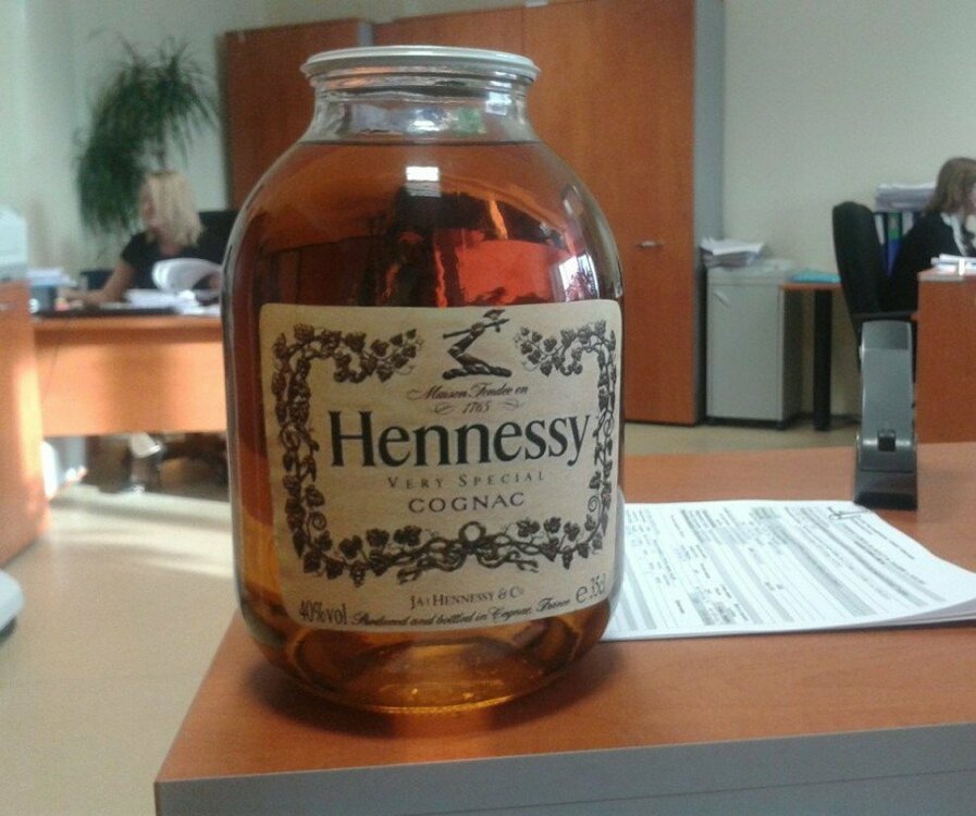 Фото_прикол_про_коньяк.jpg