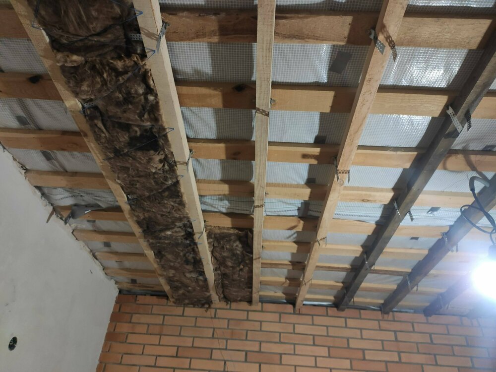 выравнивание потолка.jpg