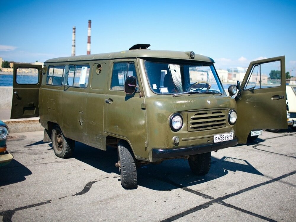 1354188242_truck-auto.info_uaz-450_3.jpg