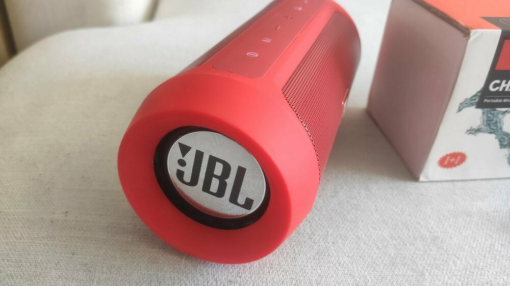 jbl-3.jpg