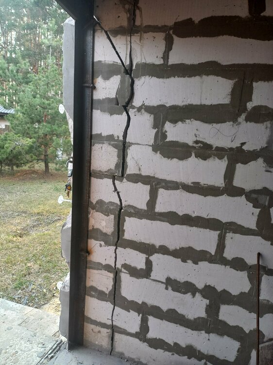 1 поверх кут біля дверей.jpg