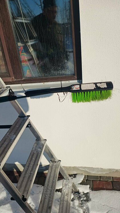 щітка на вудці.jpg