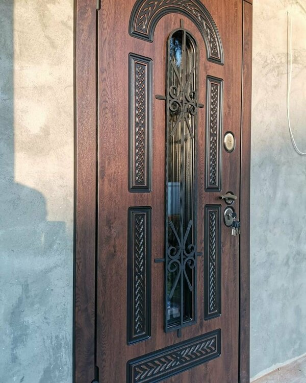 dveri-vhodnie-krivoy-rog (22).jpg