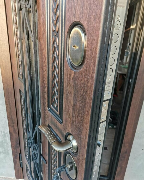 dveri-vhodnie-krivoy-rog (23).jpg